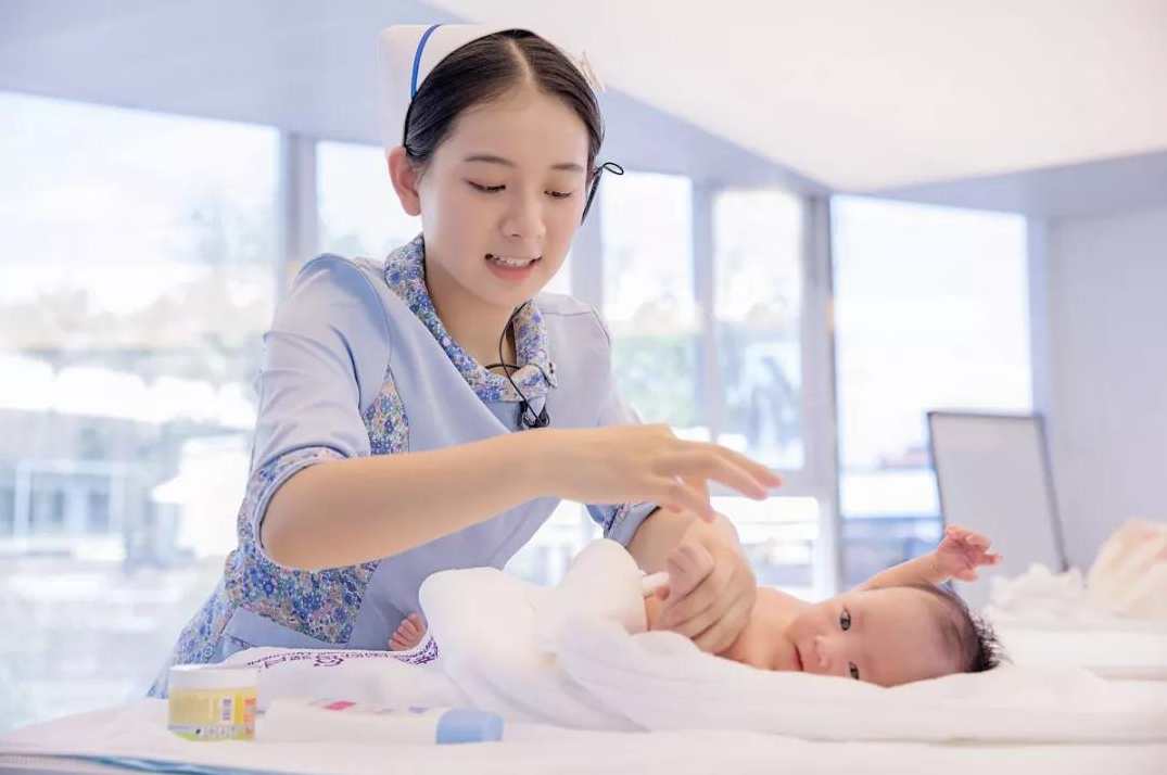 婴幼儿护理 -宝宝发烧九问视频
